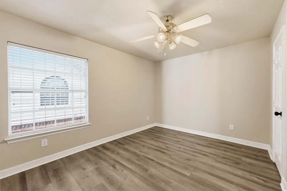 2443 Riverway Oak Drive Kingwood, TX 77345