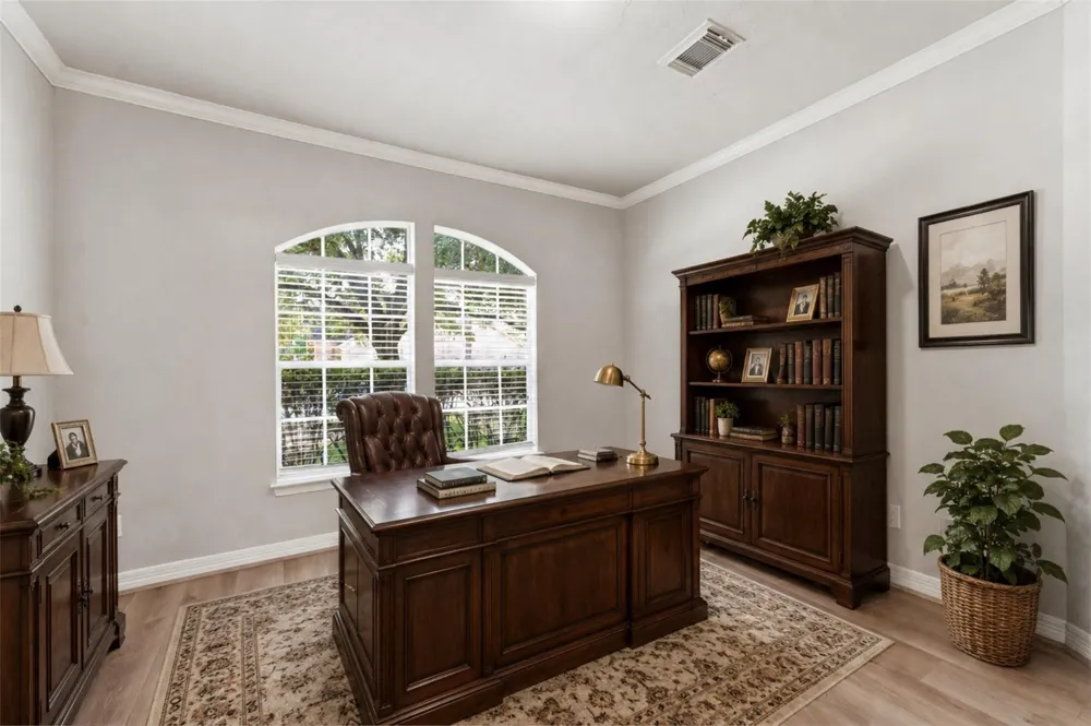 2443 Riverway Oak Drive Kingwood, TX 77345