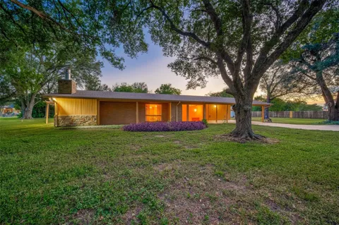 14438 Highway 36