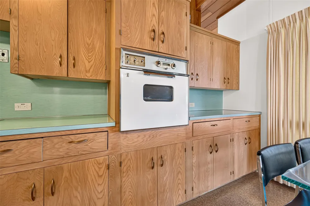 14438 Highway 36 Needville, TX 77461