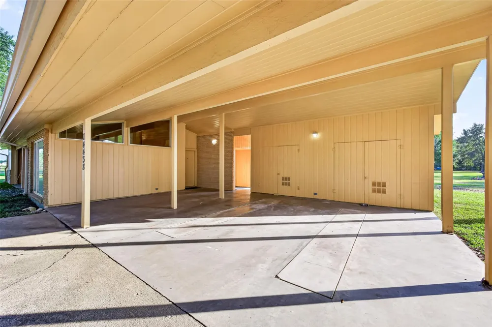 14438 Highway 36 Needville, TX 77461