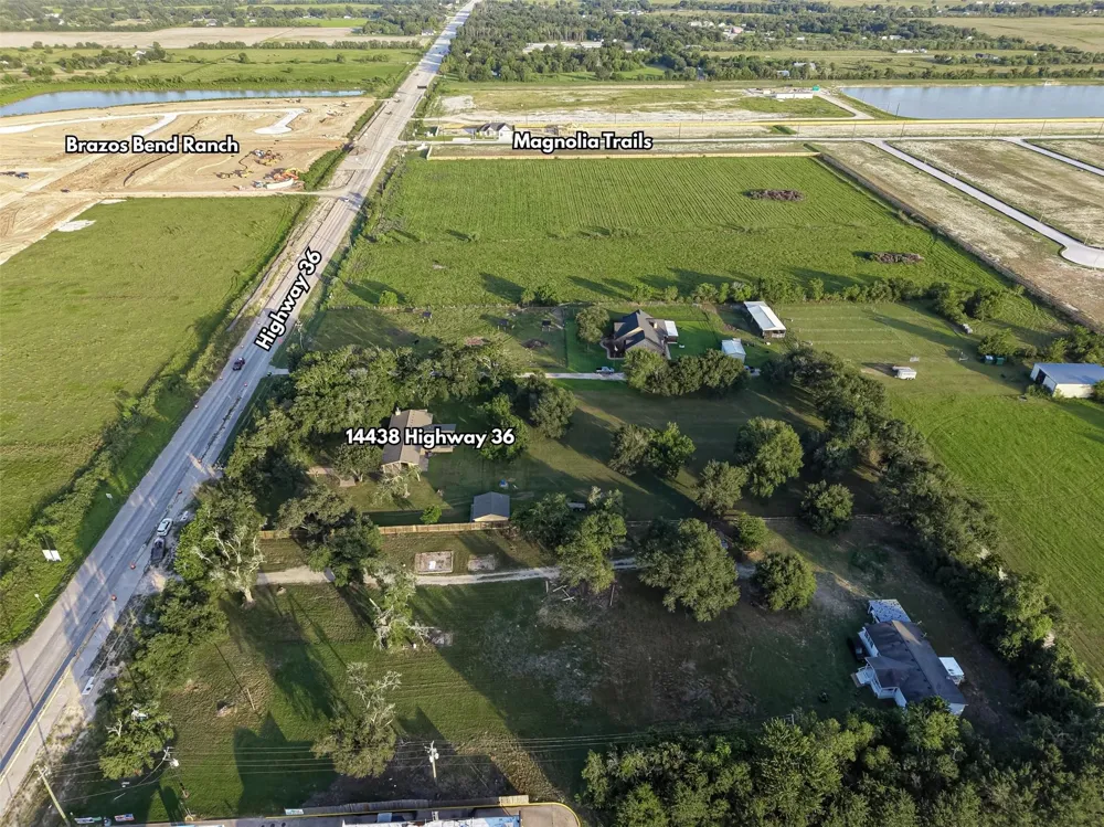14438 Highway 36 Needville, TX 77461