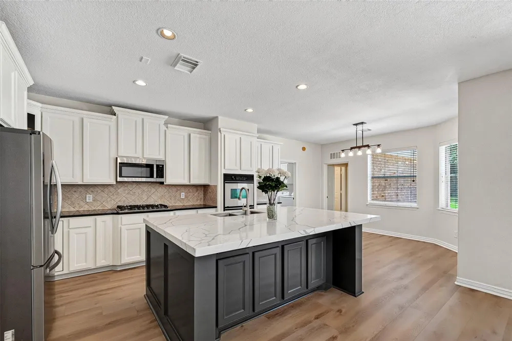 45 Marquise Oaks Place Place The Woodlands, TX 77382