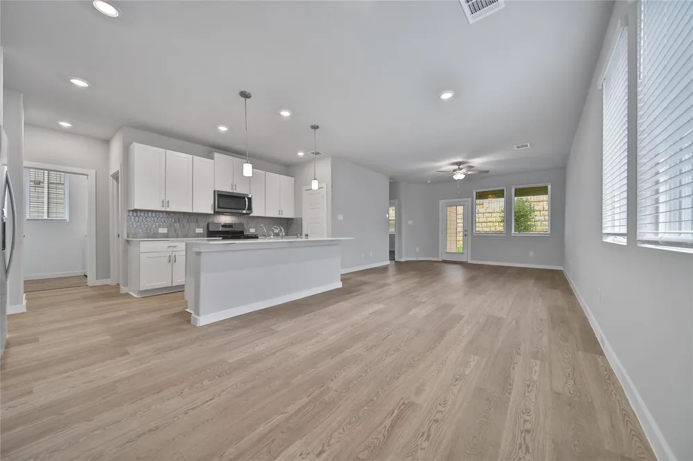 6609 Lahna Oak Drive Conroe, TX 77304