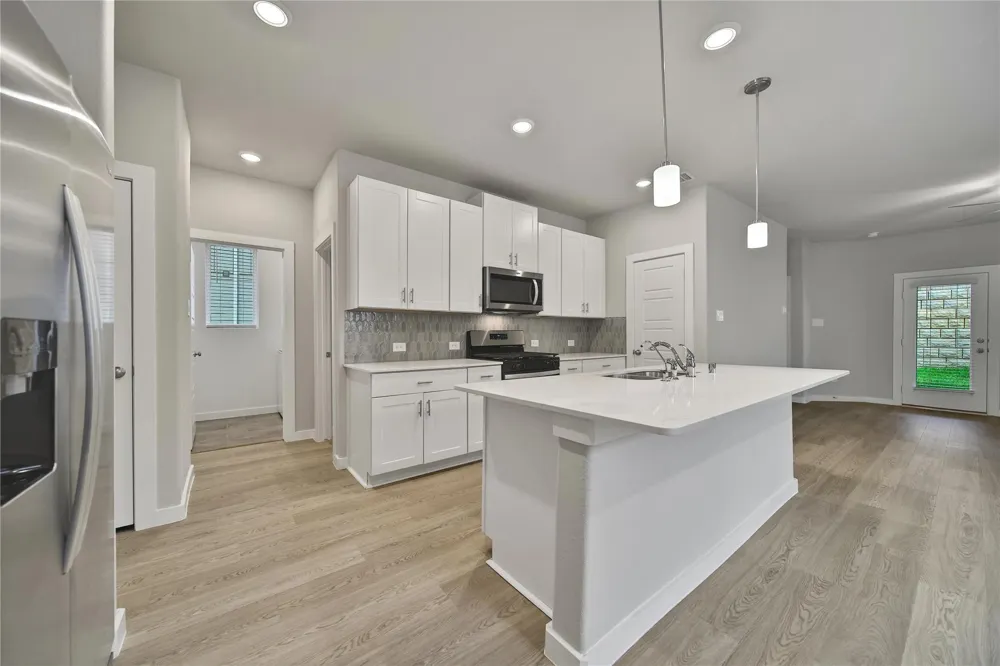 6609 Lahna Oak Drive Conroe, TX 77304