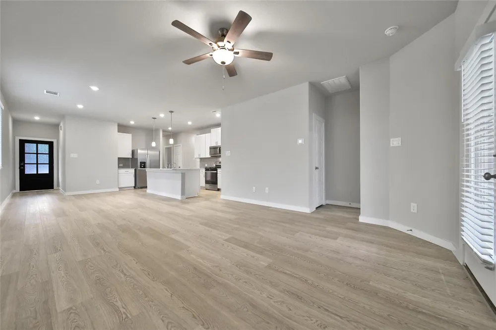 6609 Lahna Oak Drive Conroe, TX 77304