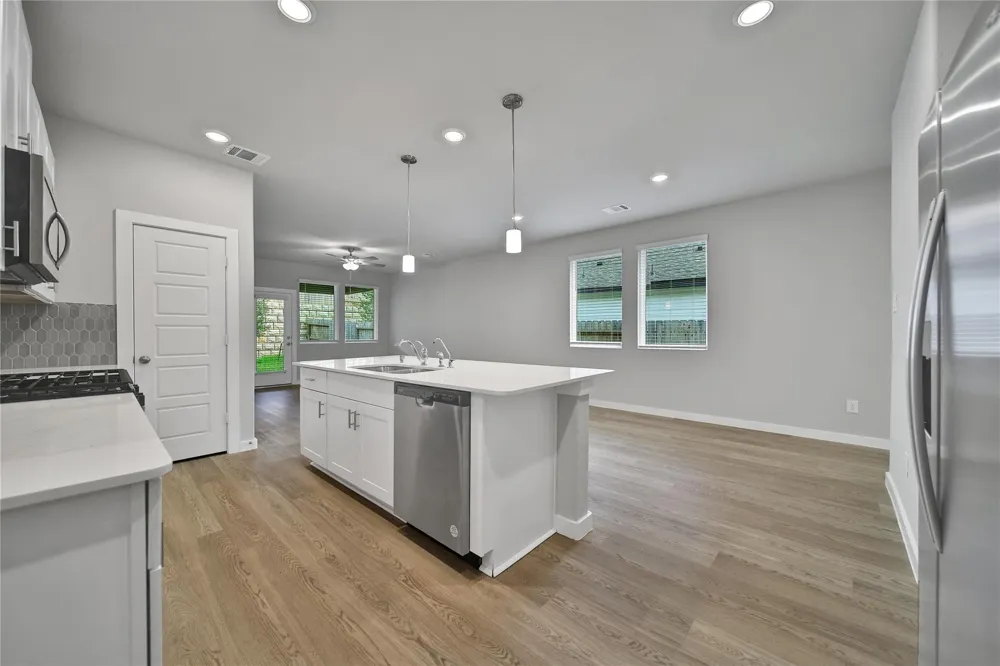 6609 Lahna Oak Drive Conroe, TX 77304