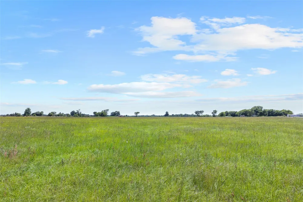 476 Lcr 640 Groesbeck, TX 76642