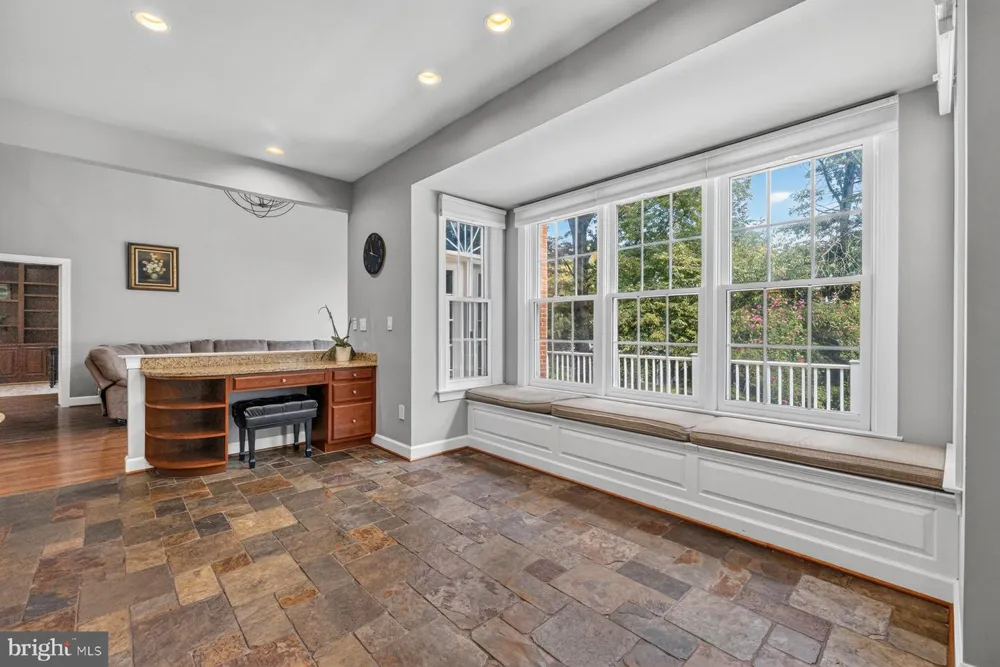 10117 MEYER POINT TERRACE Potomac, MD 20854