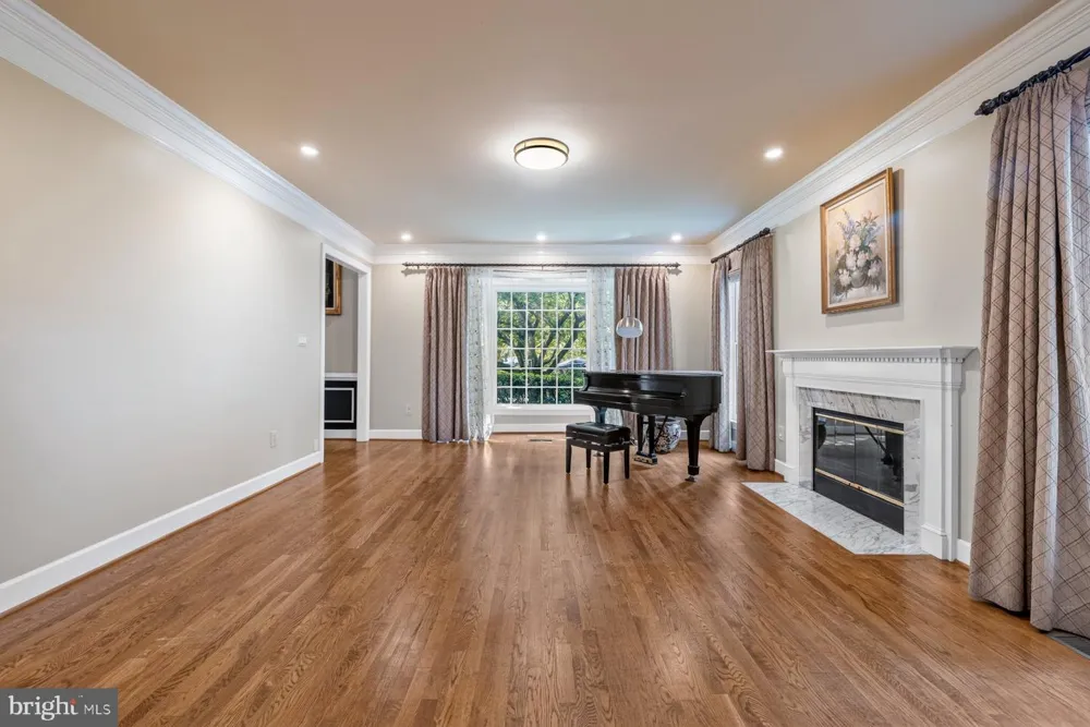 10117 MEYER POINT TERRACE Potomac, MD 20854