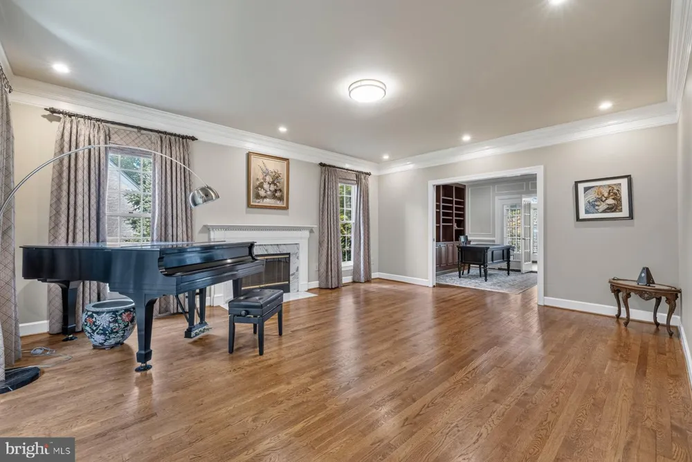 10117 MEYER POINT TERRACE Potomac, MD 20854