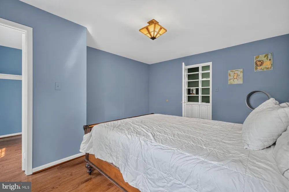 10117 MEYER POINT TERRACE Potomac, MD 20854