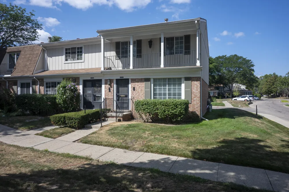 1757 Wickham Street Royal Oak, MI 48073