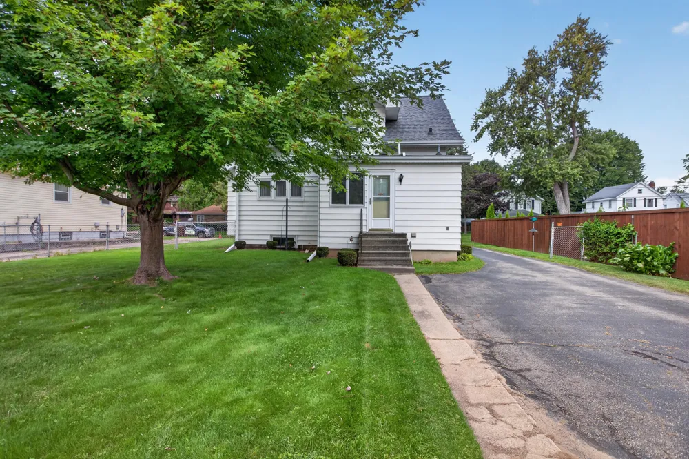 403 S Wisner Street Jackson, MI 49203