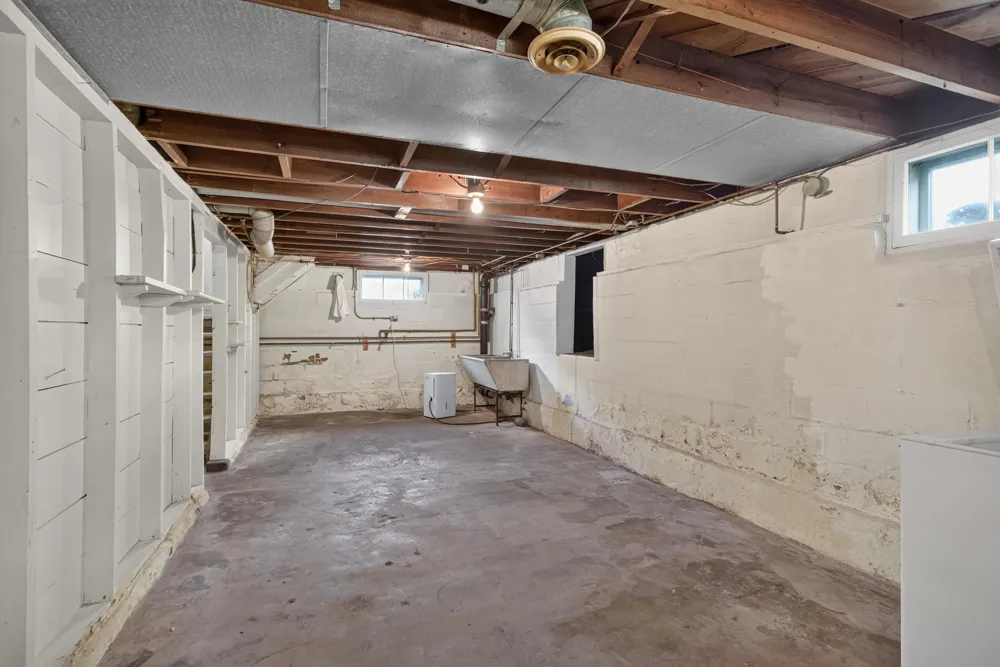 403 S Wisner Street Jackson, MI 49203