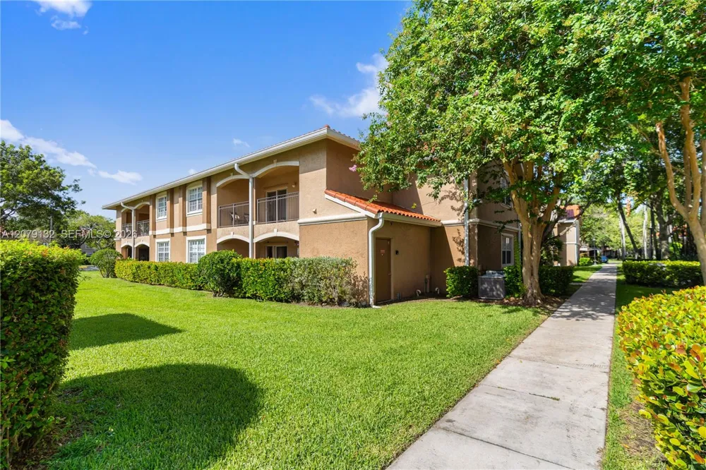 11701 SW 2nd St #5306 Pembroke Pines, FL 33025