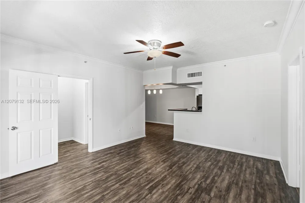 11701 SW 2nd St #5306 Pembroke Pines, FL 33025