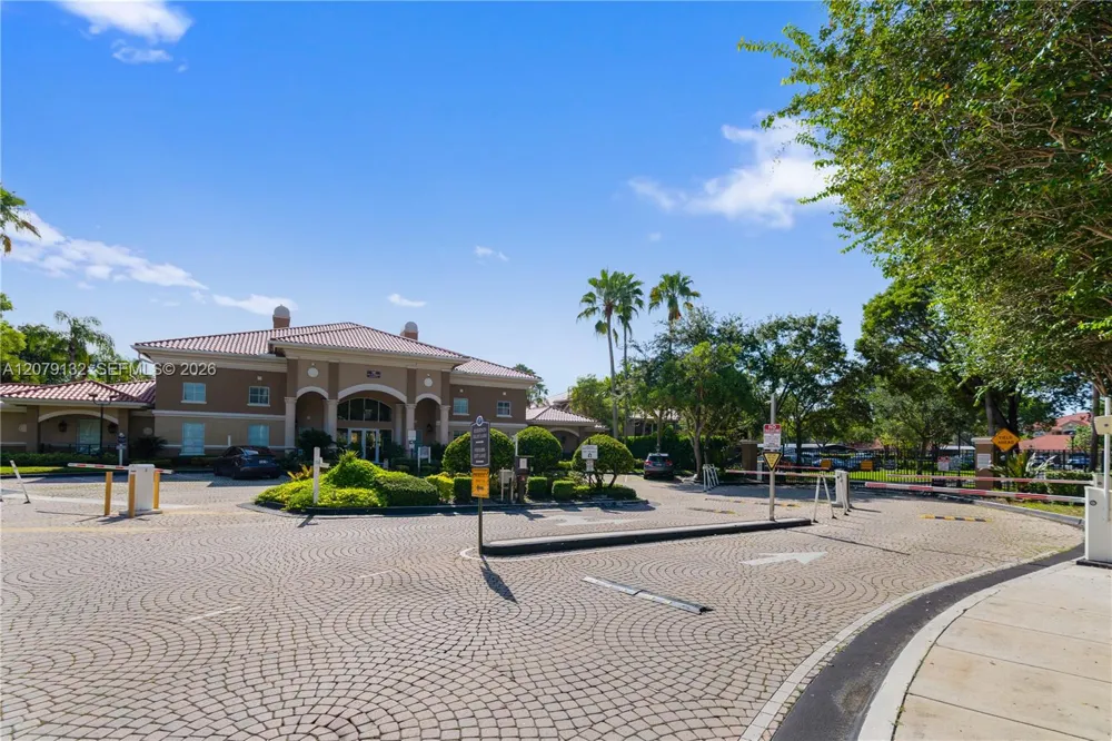 11701 SW 2nd St #5306 Pembroke Pines, FL 33025