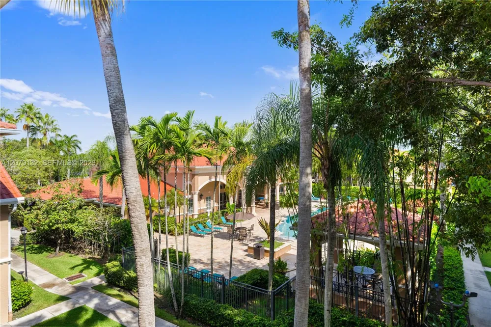11701 SW 2nd St #5306 Pembroke Pines, FL 33025