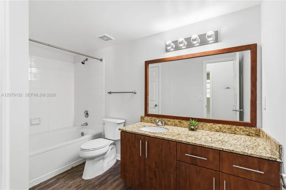 11701 SW 2nd St #5306 Pembroke Pines, FL 33025