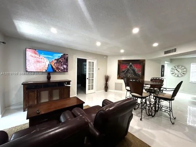 Address Not Shown Lauderdale Lakes, FL 33319