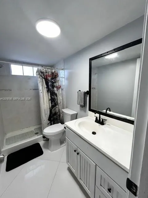 Address Not Shown Lauderdale Lakes, FL 33319