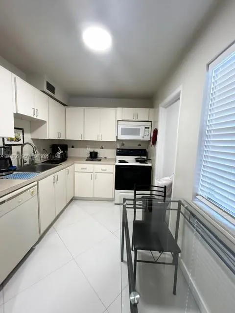 Address Not Shown Lauderdale Lakes, FL 33319