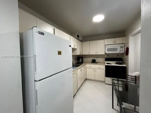 Address Not Shown Lauderdale Lakes, FL 33319