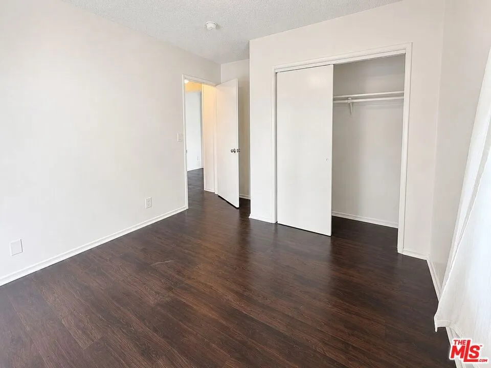 1208 W Adams Boulevard #9 Los Angeles, CA 90007