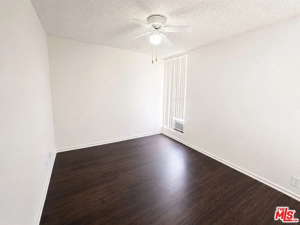 1208 W Adams Boulevard #9 Los Angeles, CA 90007