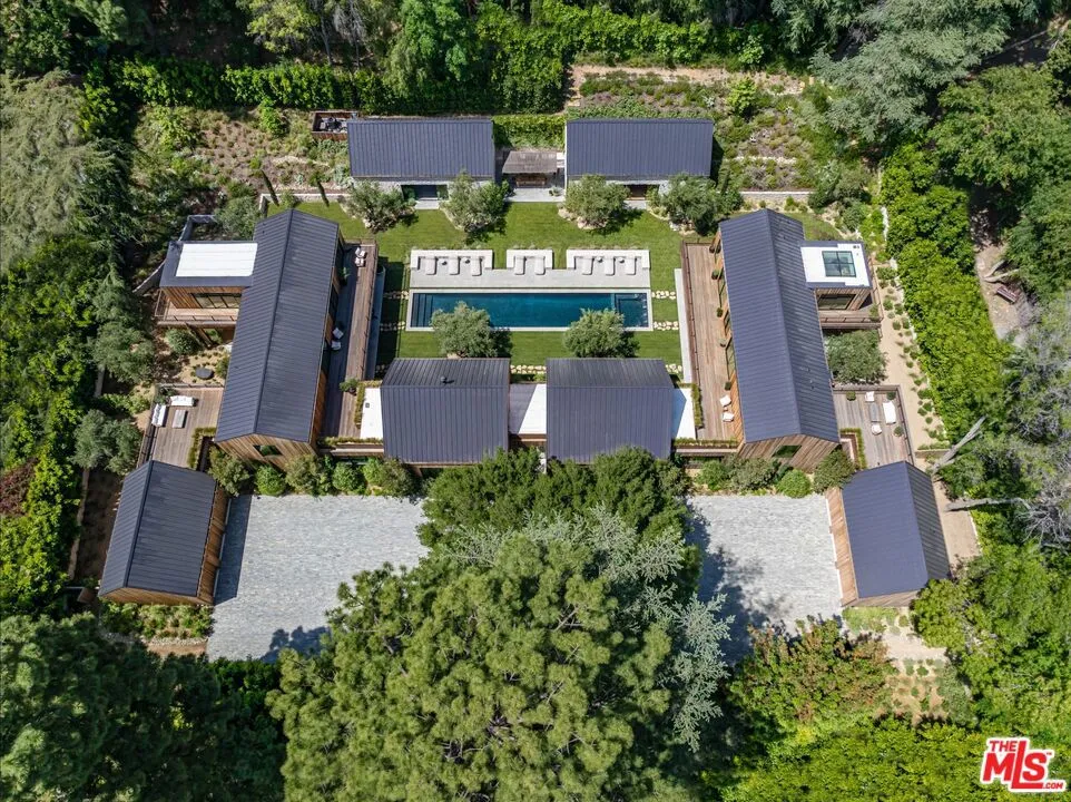 3405 Fryman Road Studio City, CA 91604