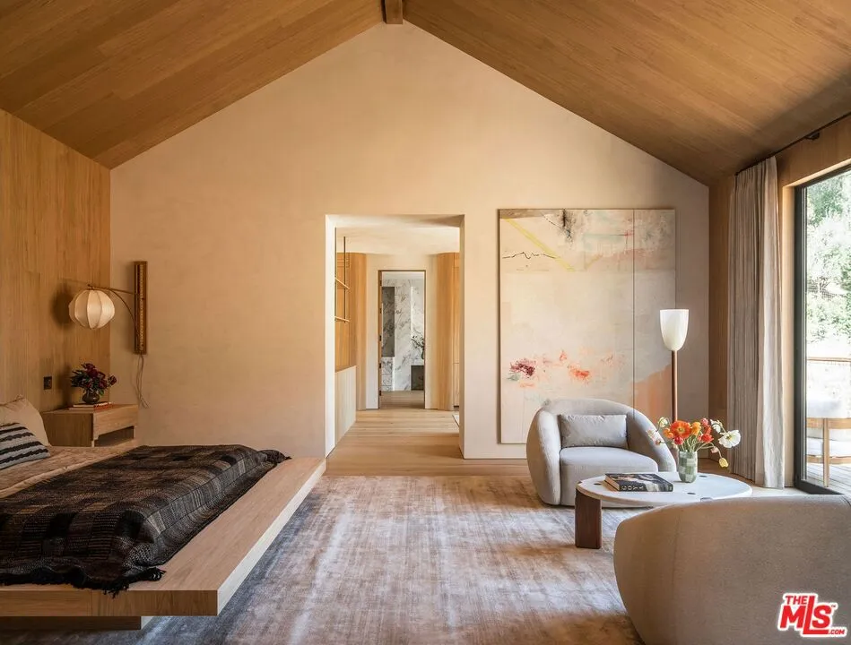3405 Fryman Road Studio City, CA 91604