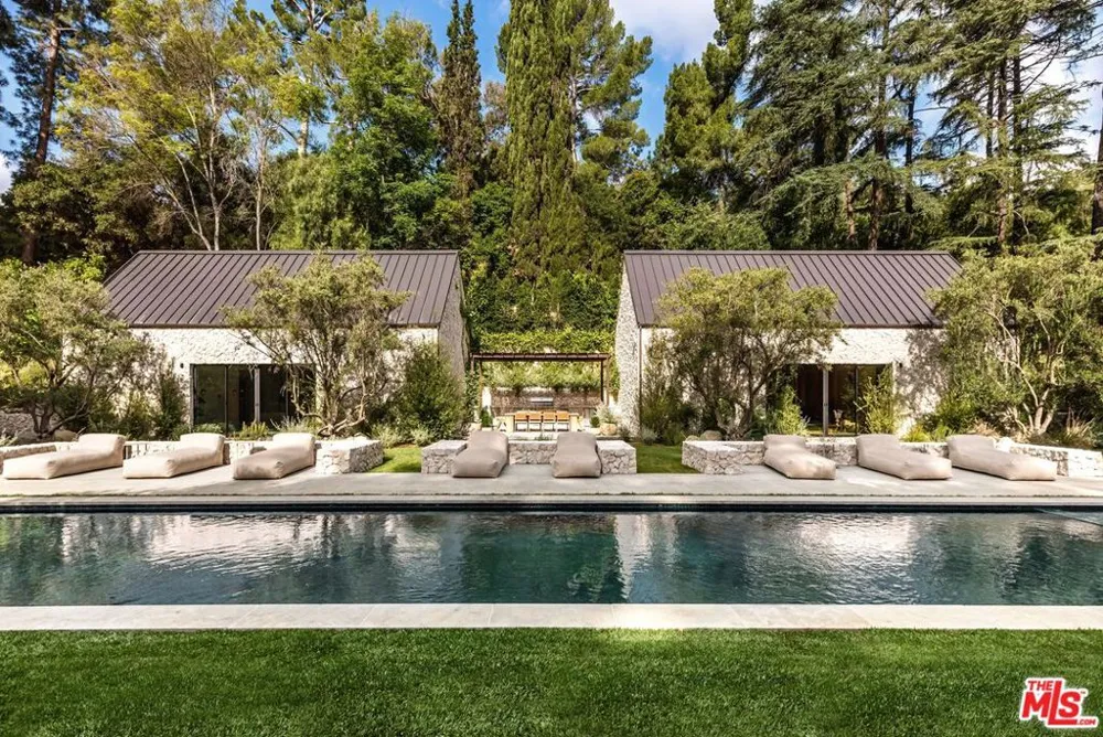 3405 Fryman Road Studio City, CA 91604
