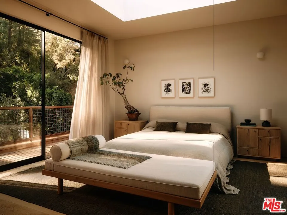 3405 Fryman Road Studio City, CA 91604
