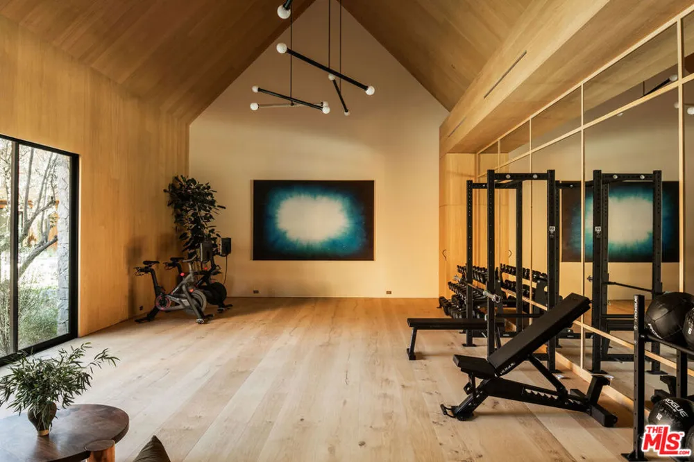 3405 Fryman Road Studio City, CA 91604