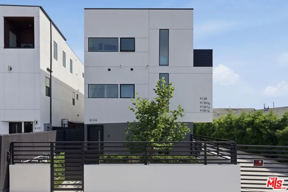 4136 Normal Avenue Los Angeles, CA 90029