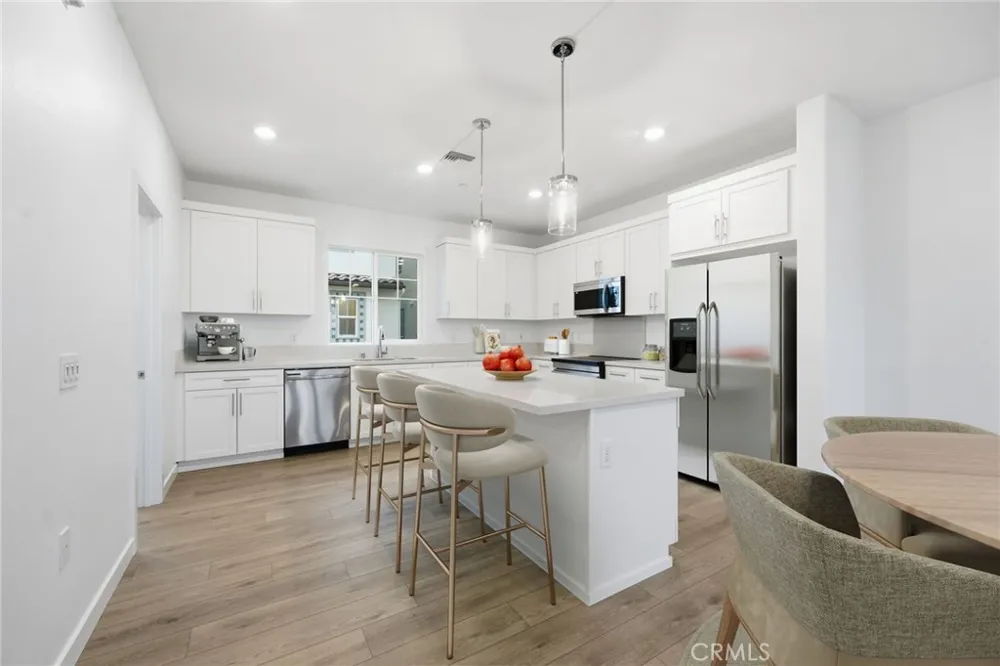 2520 Reel Street South El Monte, CA 91733
