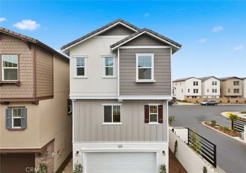 2520 Reel Street