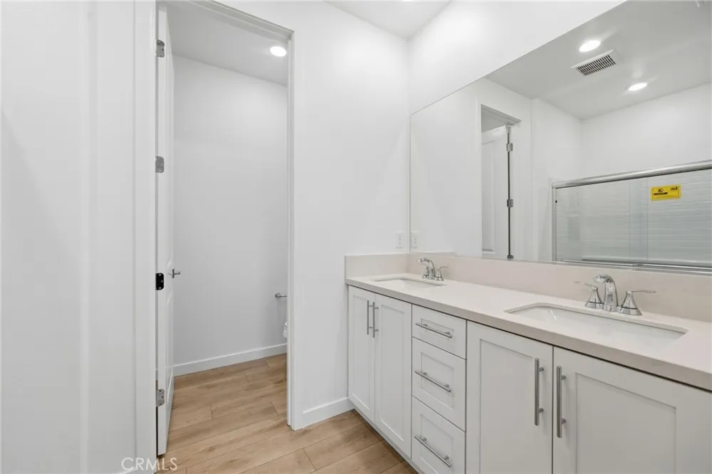 2520 Reel Street South El Monte, CA 91733