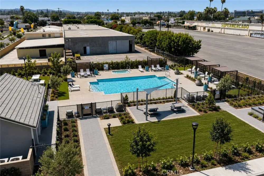 2520 Reel Street South El Monte, CA 91733