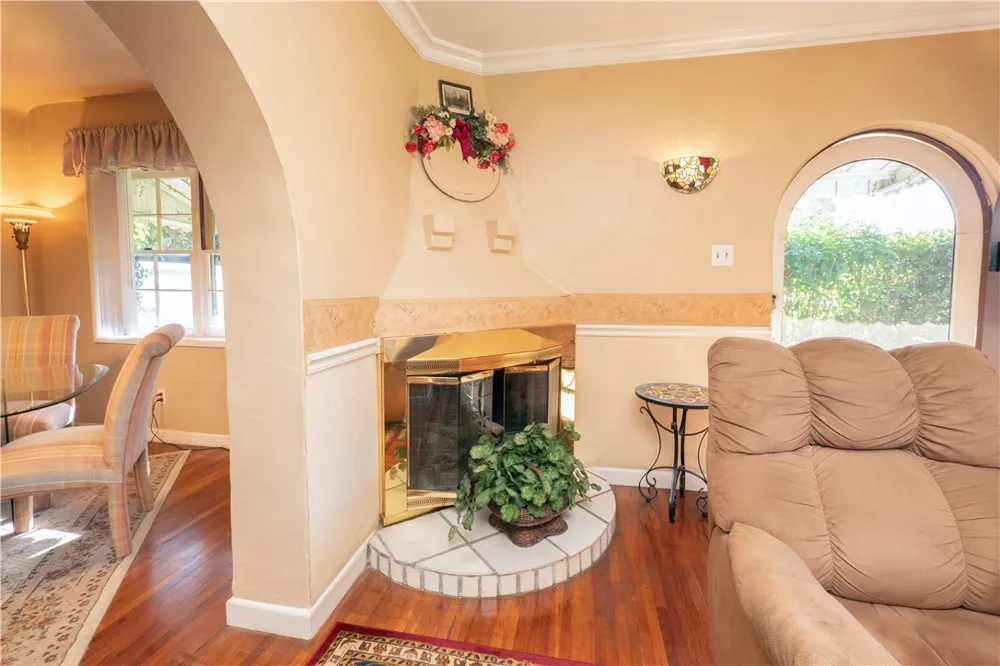 4600 Sunnyside Drive Riverside, CA 92506