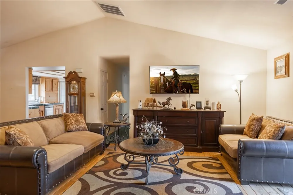 46531 Arastre Big Bear City, CA 92314
