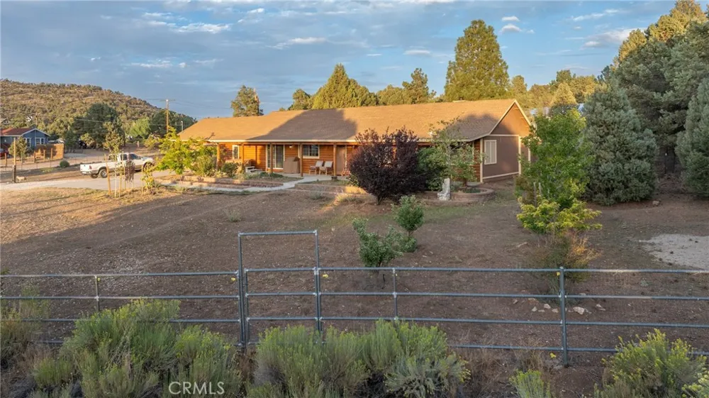 46531 Arastre Big Bear City, CA 92314
