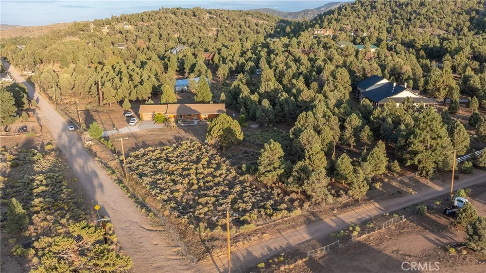 46531 Arastre Big Bear City, CA 92314