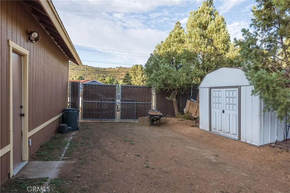 46531 Arastre Big Bear City, CA 92314