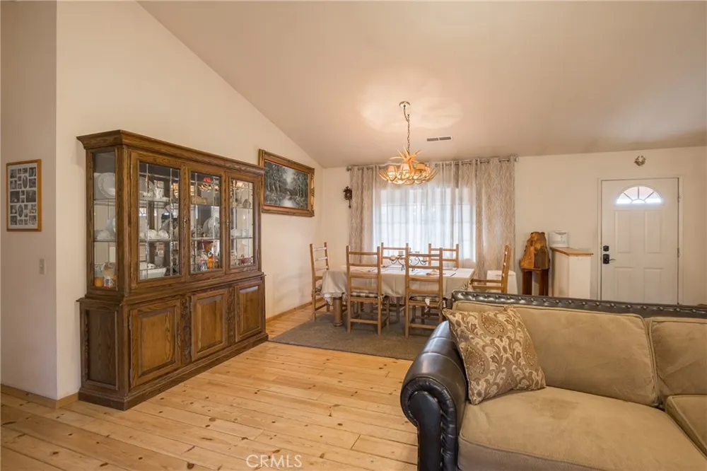 46531 Arastre Big Bear City, CA 92314