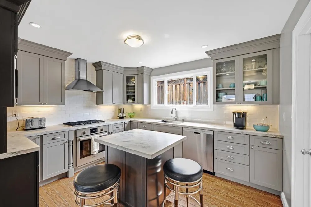 525 Helen Drive Millbrae, CA 94030