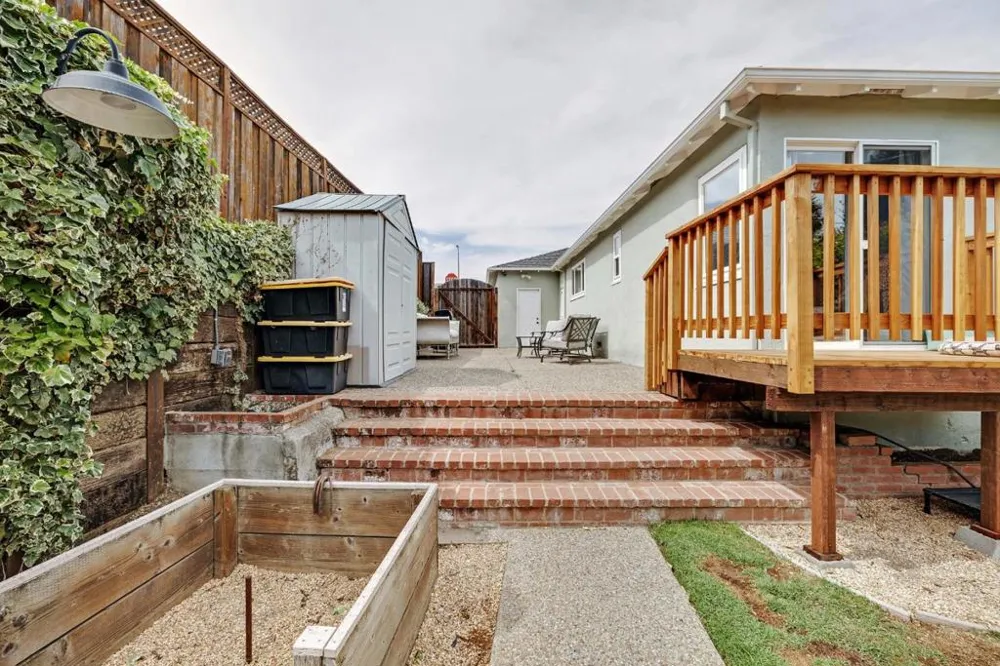525 Helen Drive Millbrae, CA 94030