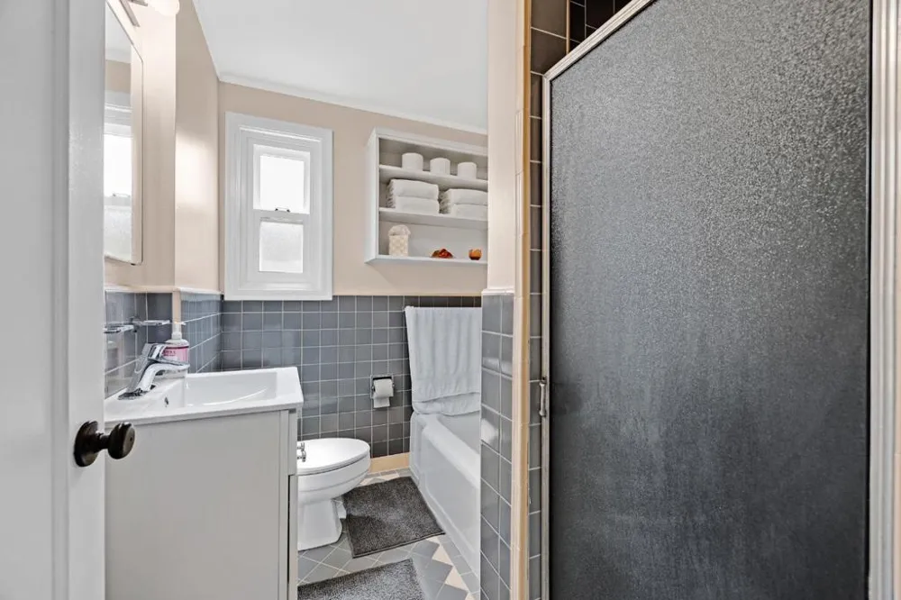 525 Helen Drive Millbrae, CA 94030