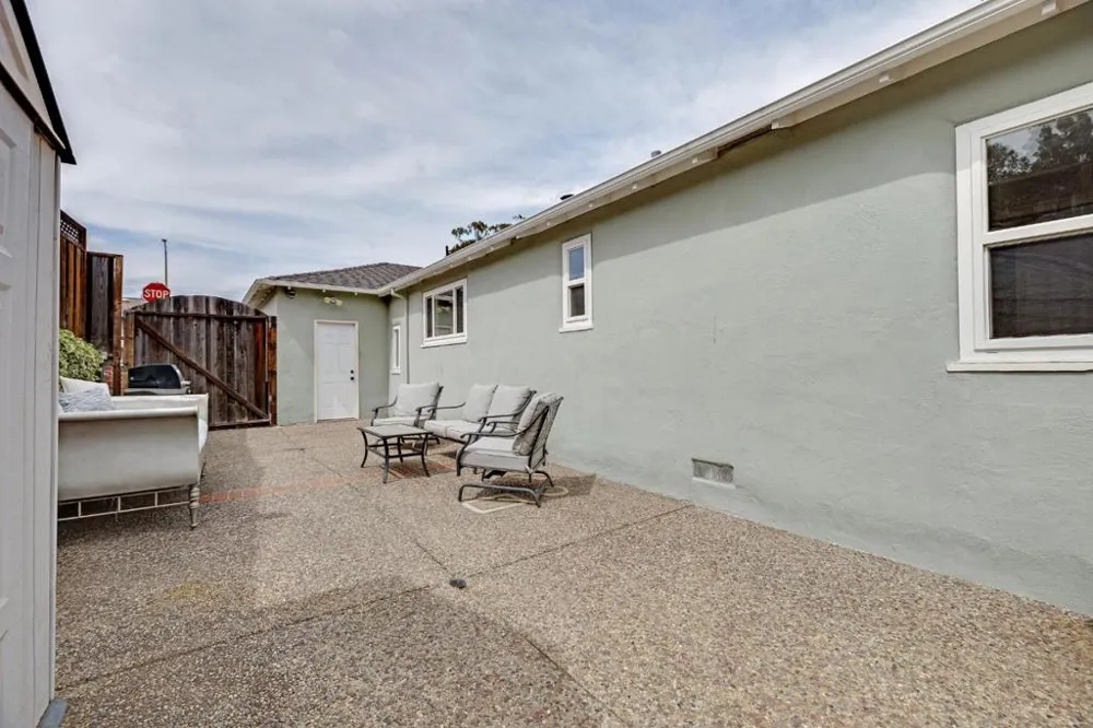 525 Helen Drive Millbrae, CA 94030